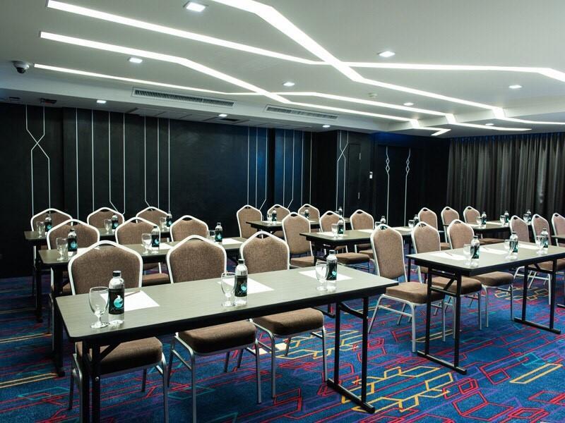 The Xtreme Suites Bangkok Exterior foto